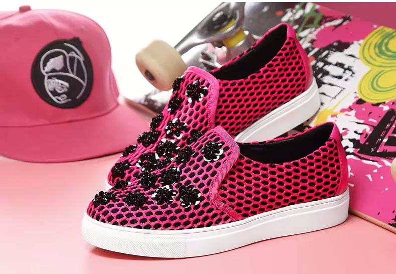 KOMANIC柯瑪妮克，同步全球時尚