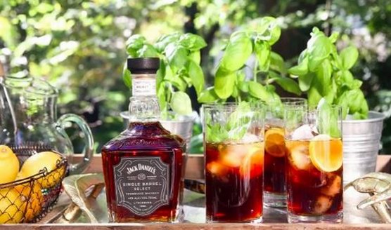 威士忌的兩種拼寫Whiskey和Whisky，到底有什么不同？