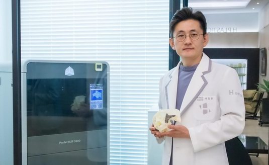 H整形醫(yī)院運用3D打印技術，助力下頜骨骨折手術