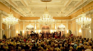 定居維也納的藝術(shù)家傾情獻(xiàn)演，預(yù)熱“維也納2020”音樂(lè)主題年