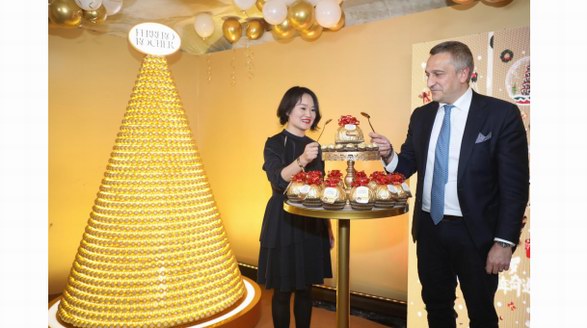 “復刻” 四國新年，費列羅“金色奇遇”開啟全球奇幻穿越之旅