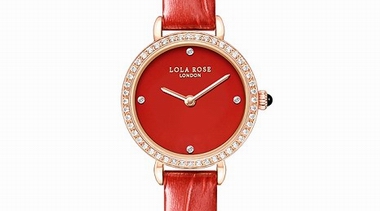 Lola Rose小紅表全新上市，成就春節(jié)必備單品