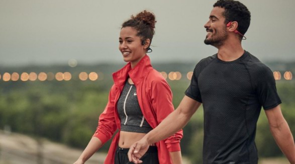 為什么感恩節(jié)購物車?yán)锟傆猩匾鬉eropex運(yùn)動耳機(jī)