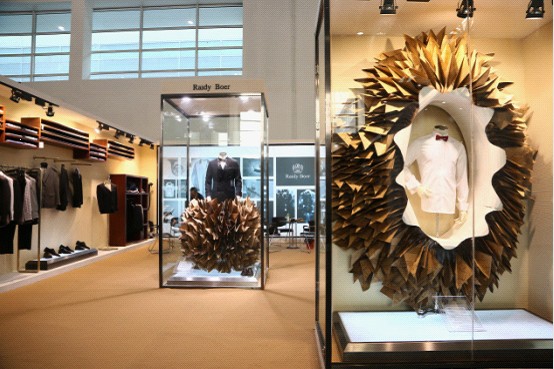 雷迪波爾首戰(zhàn)CHIC高級男裝定制展，開啟時尚新&ldquo;樂章&rdquo;