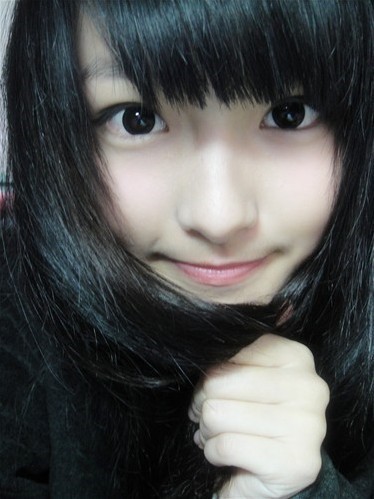 職場(chǎng)新鮮人好感秘笈1：大眼睛的葉帆今年從浙江傳媒學(xué)院畢業(yè)